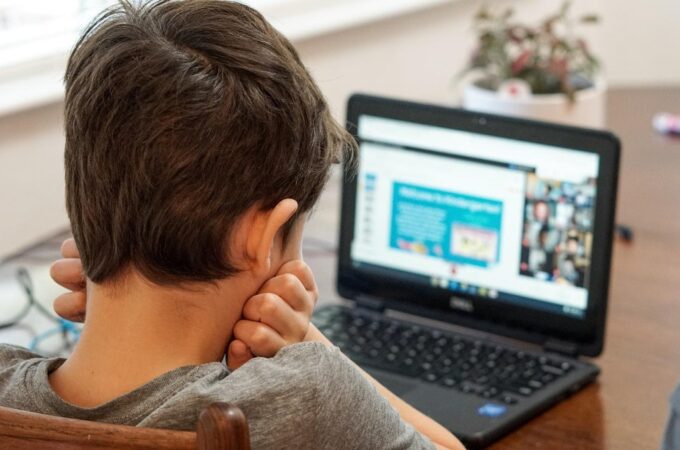 Should You Gift a Laptop for Your Child This Christmas?