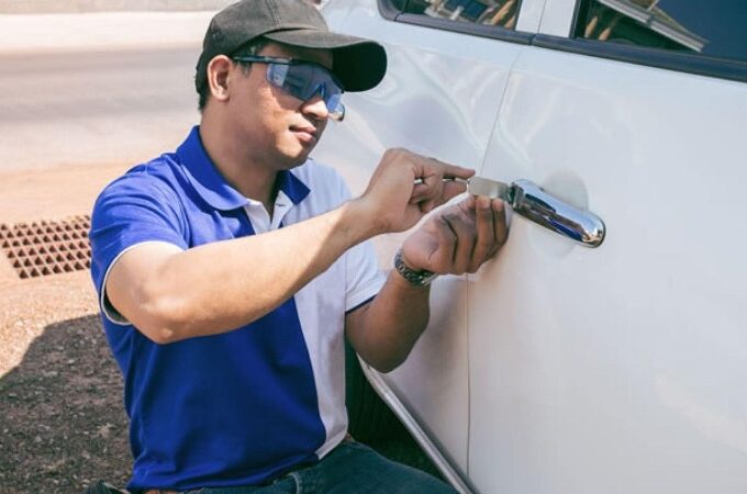 Choose the Best Professional Locksmith in Your Area