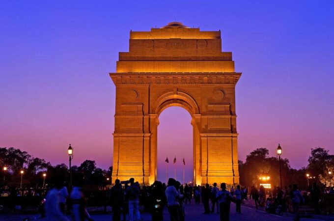 Booking Hotels in Delhi through an online app at Goibibo: