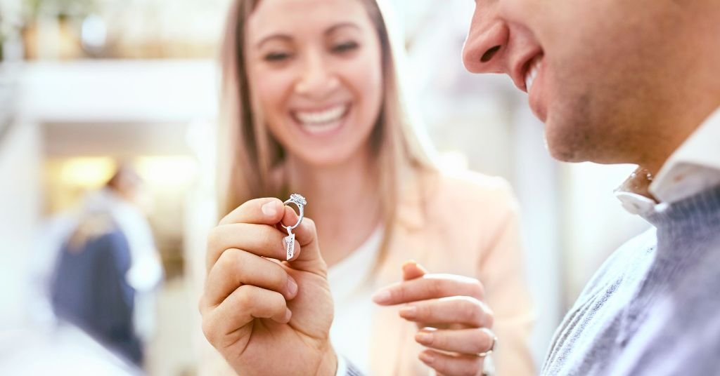 Houston Jewelry Store Can You Negotiate with a Jewelry Store?