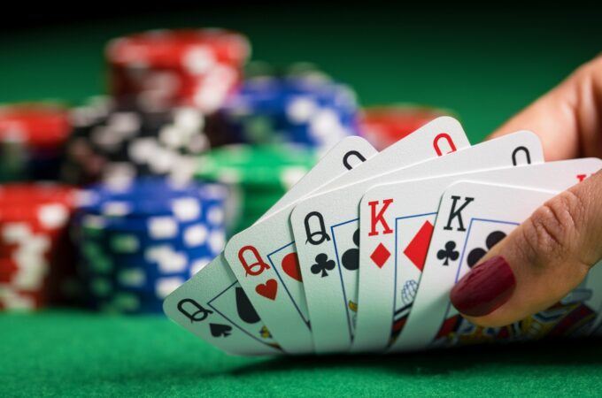 What Are The Different Types Of Online Poker Games?