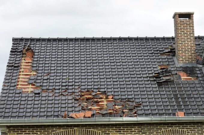 The Basics To Repairing Roof Damage