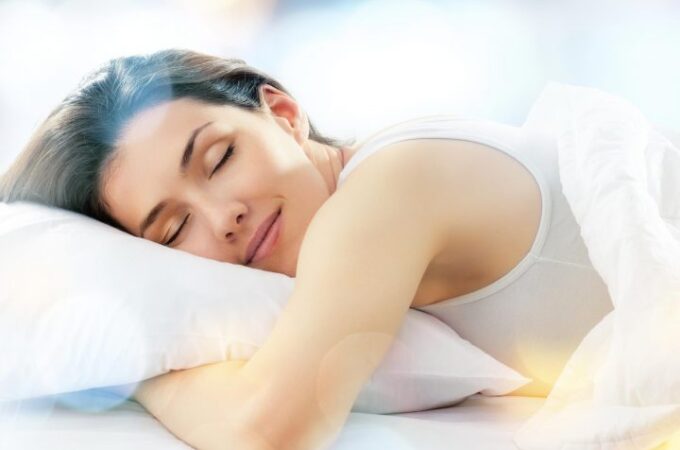 Should Shoulders be on a Pillow When Sleeping?