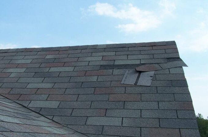 Top 5 Warnings and Signs Your Roof Needs Repair