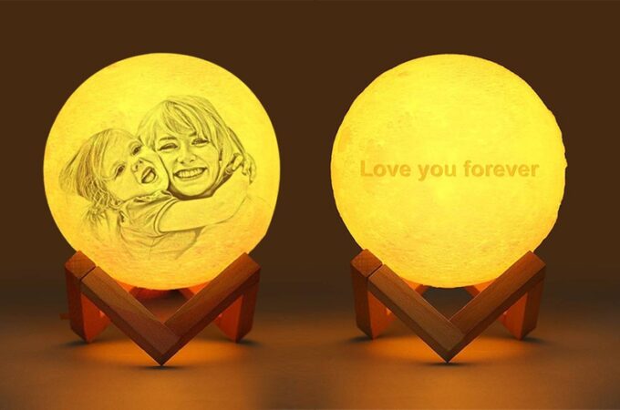 Looking for the Perfect Gift? A Personalized Moon Lamp Delivers Your Love Like Nothing Else!