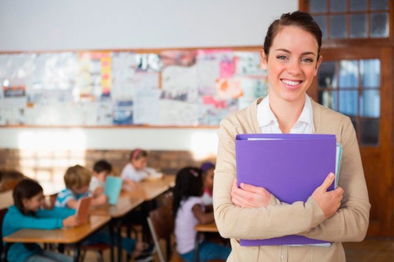 Ready For A Career Change?  Why Not Become A Teacher?