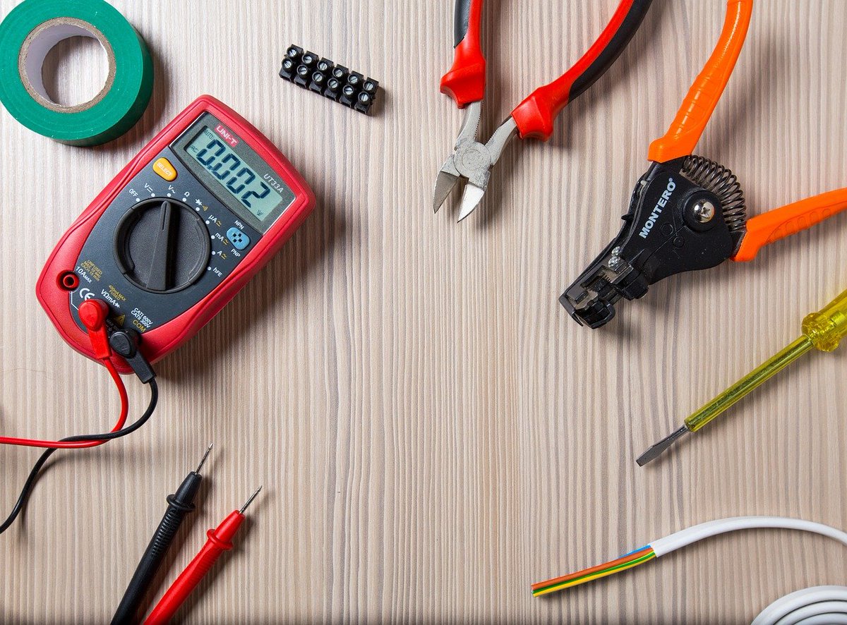 The Complete Resource for a Skilled Electrician