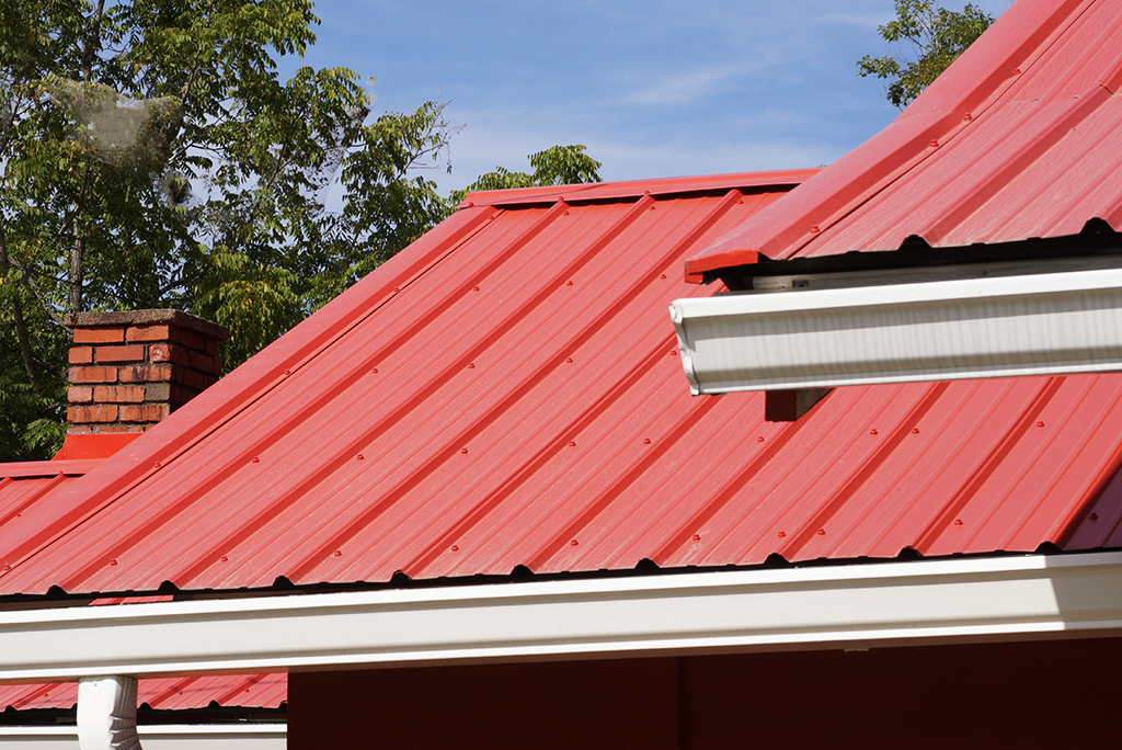 Looking for Bloomington MN Roofing Services?
