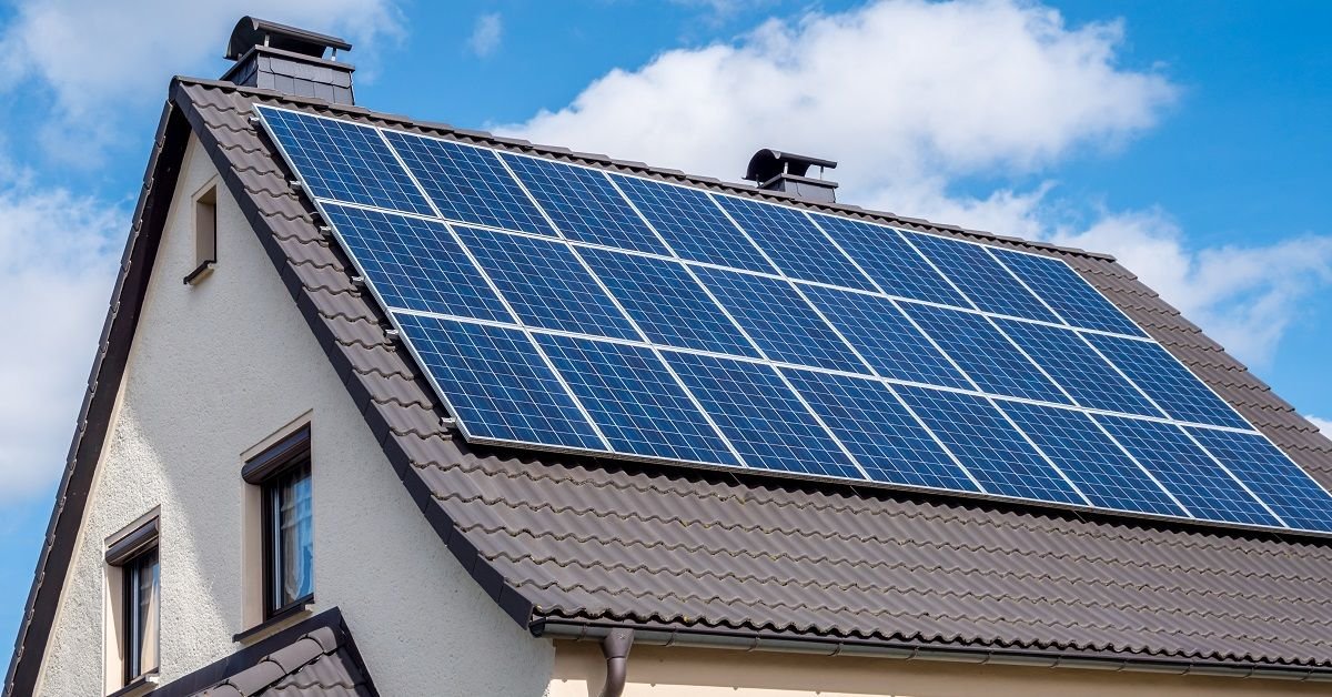 What You Should Know Before Installing Solar Panels on Your Roof