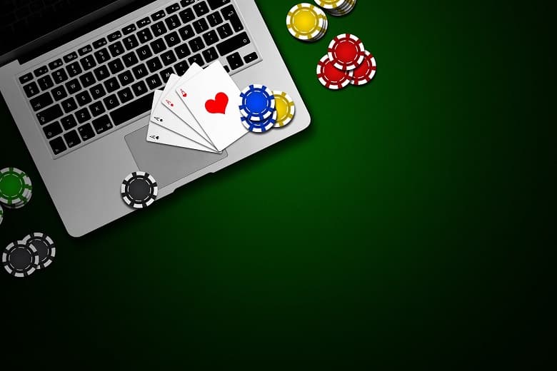 Difference Between Physical and Online Casinos