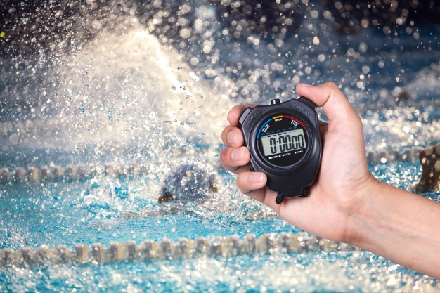 How Do You Use a Stopwatch for Swimming?