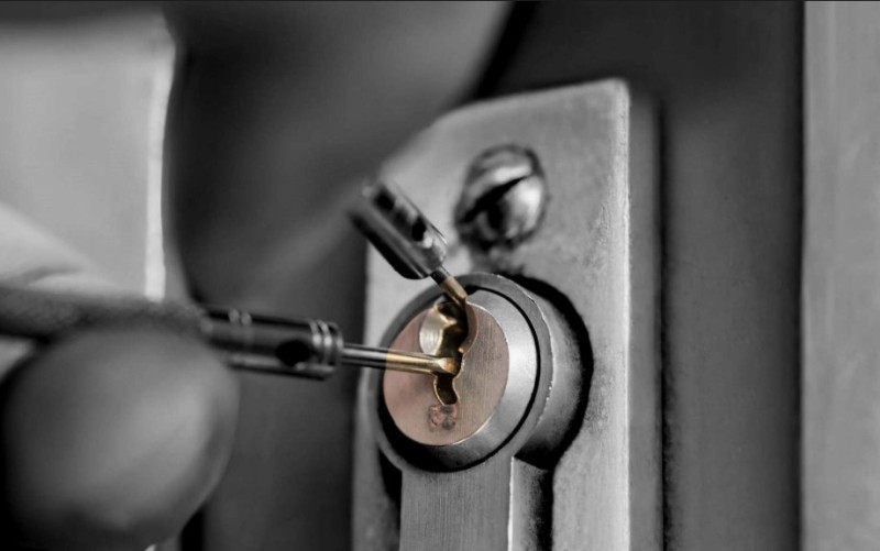 How to Choose the Best Locksmith