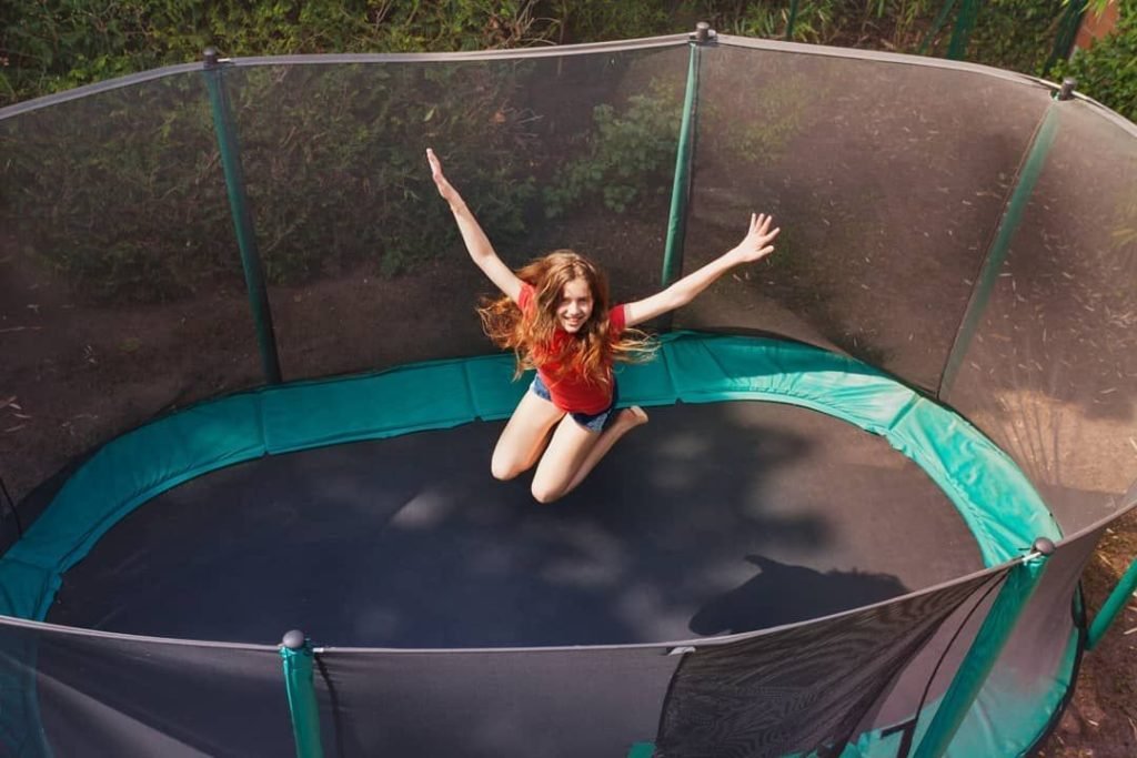 5 Tips to Easily Set Up a Trampoline for Beginners