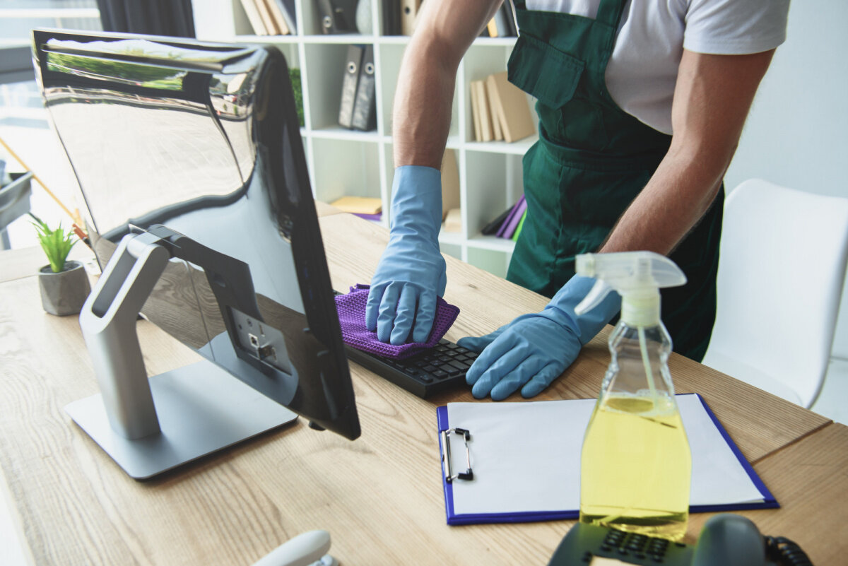 Four Reasons to Hire Office Cleaning Services