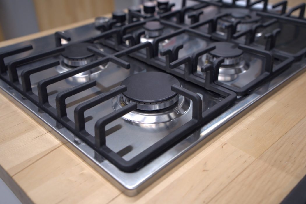 Cooktop Questions – 5 Stovetop Styles to Consider for Your Kitchen