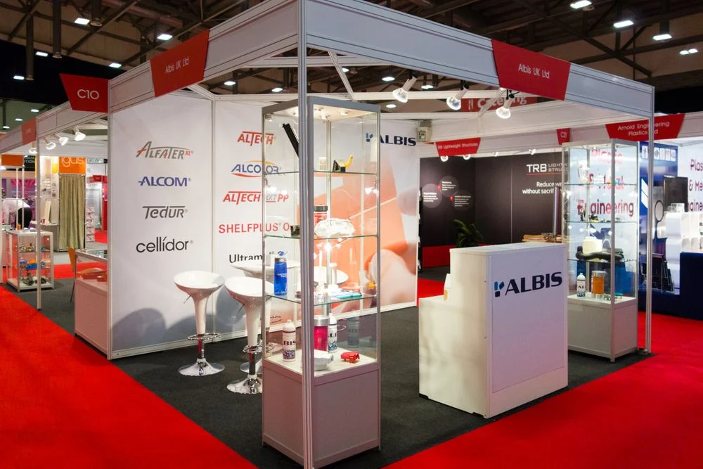 4 Types of Exhibition Stands and Accessories