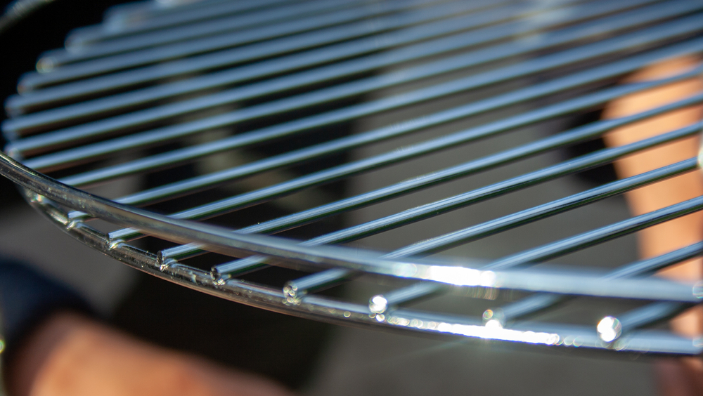 How to Maintain Your Stainless Steel Grate to Keep it Looking New