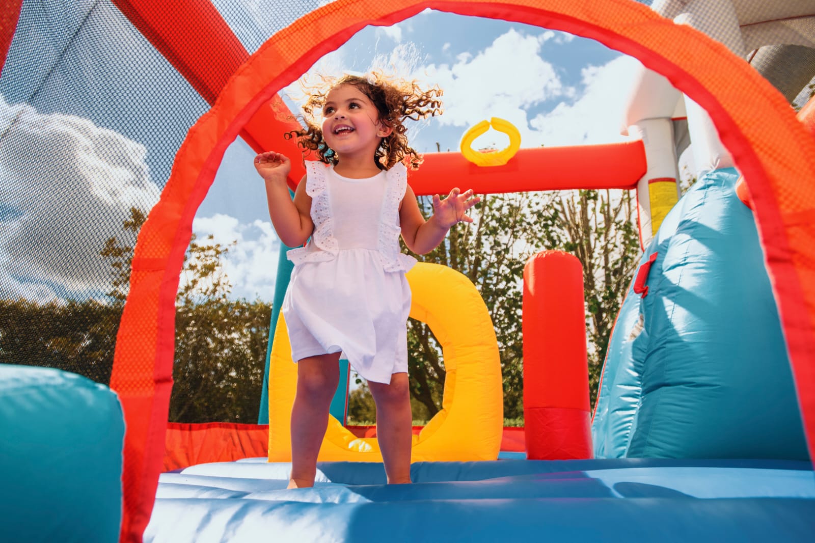 7 Things to Ensure Children are Safe in Bounce Houses