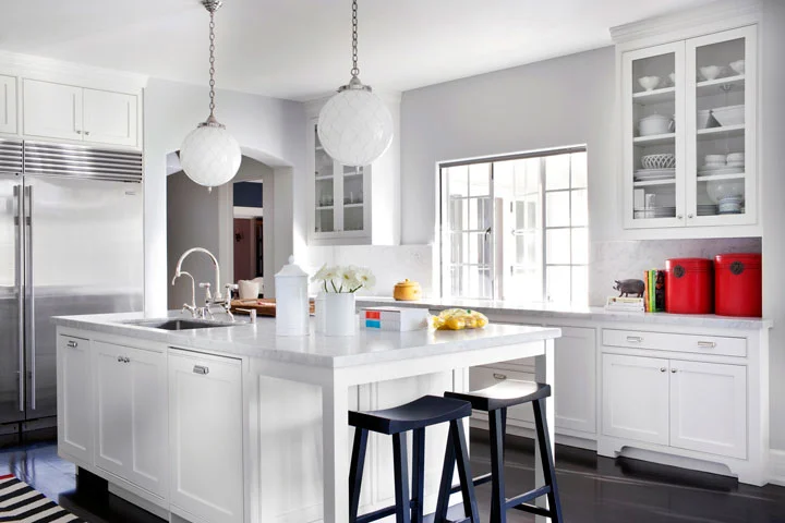 How to Save Money When Renovating Your Kitchen With Shaker Kitchen Cabinets