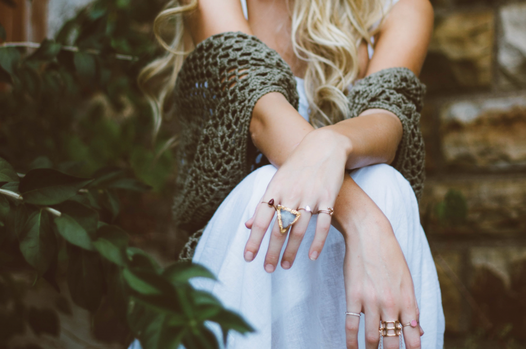 6 Jewelry Styling Tips to Know