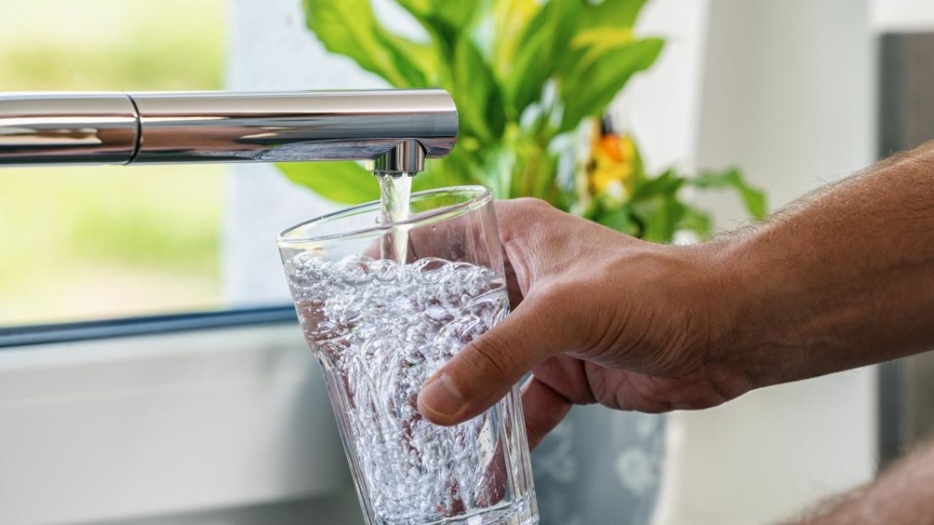 8 Indications That There is Something Wrong with Your Tap Water