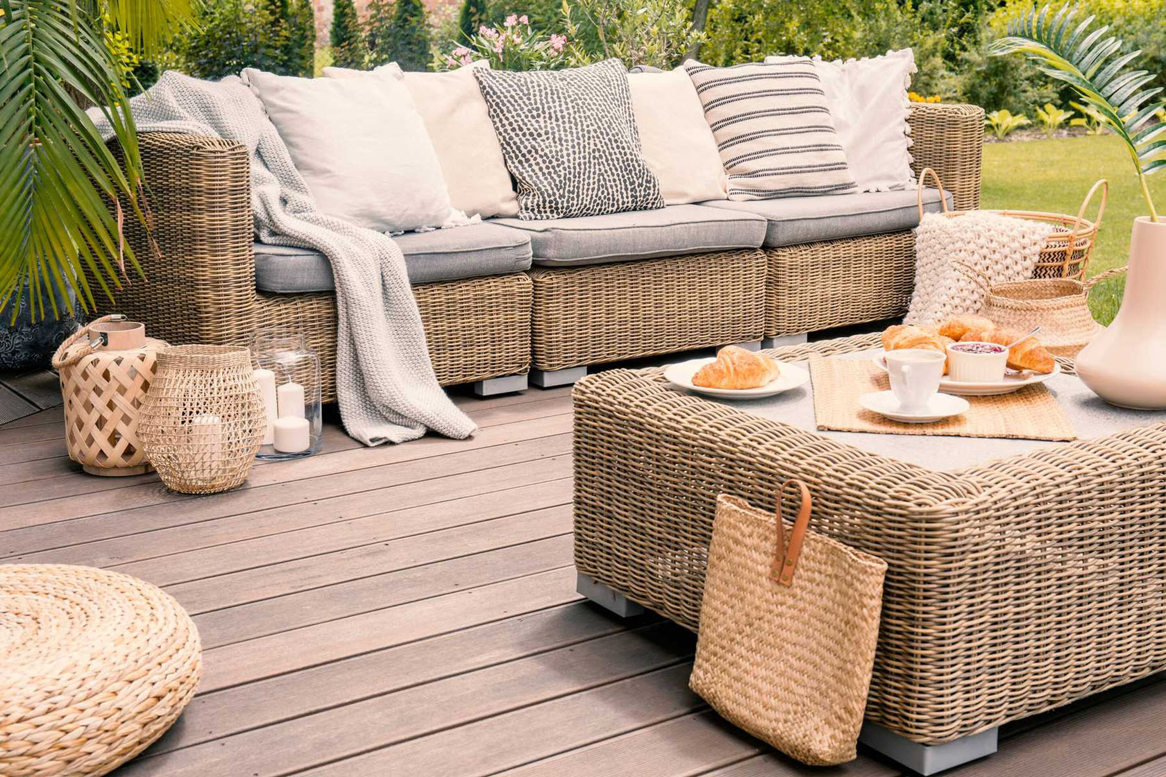 Wicker Sofa Furniture Cleaning Tips
