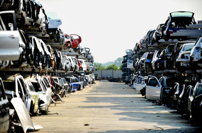Get Cash For Your Junk Car: 6 Tips on How to Sell Your Car to a Junkyard