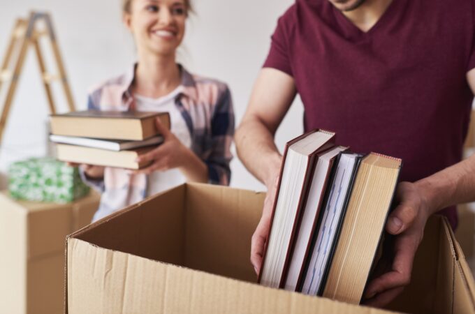 How to Store and Organise Books in a Self-Storage Unit