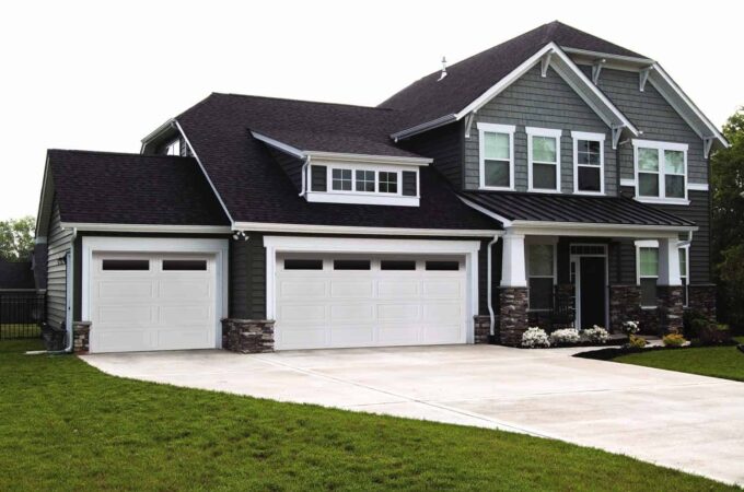 Garage Door Painting: Everything You Need to Know About Painting Your Garage Door