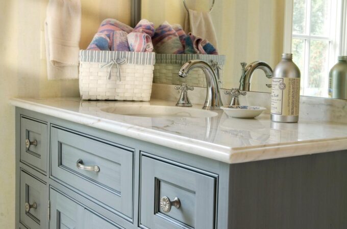 The Pros of Stone Top Counters for the Bathroom