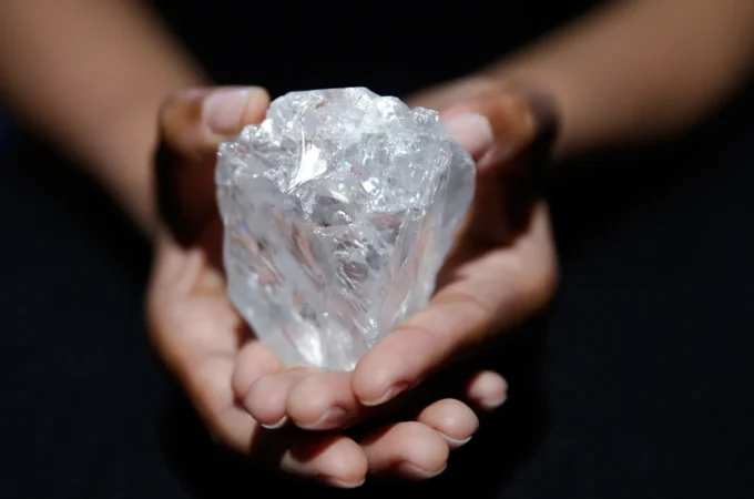 BEYOND PRICE TAG: LEARN THE HISTORY AND VALUE OF BIG DIAMONDS
