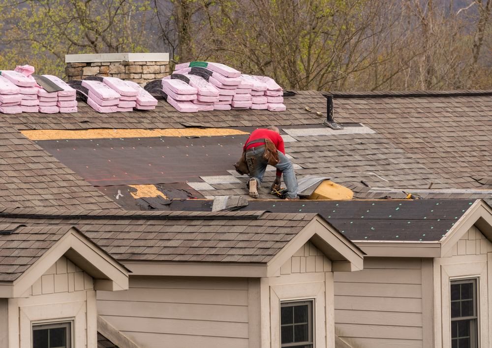 Getting an accurate roof estimate requires describing the housetop in detail