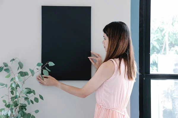 Poster Perfect: Transforming Your Home into an Art Gallery