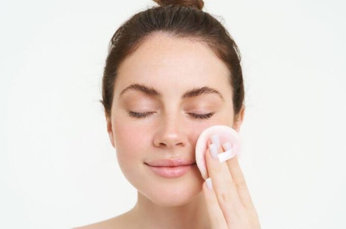 Cleansing: A Complete Guide for a Perfect Skin