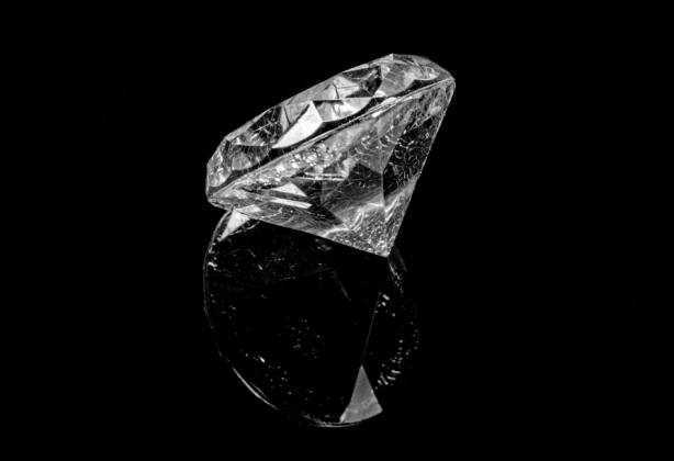 Rare Carat and the Discovery of Diamonds Online