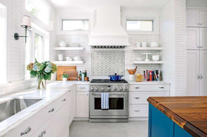 Many Style Tips for Kitchen with White Kitchen Cabinets