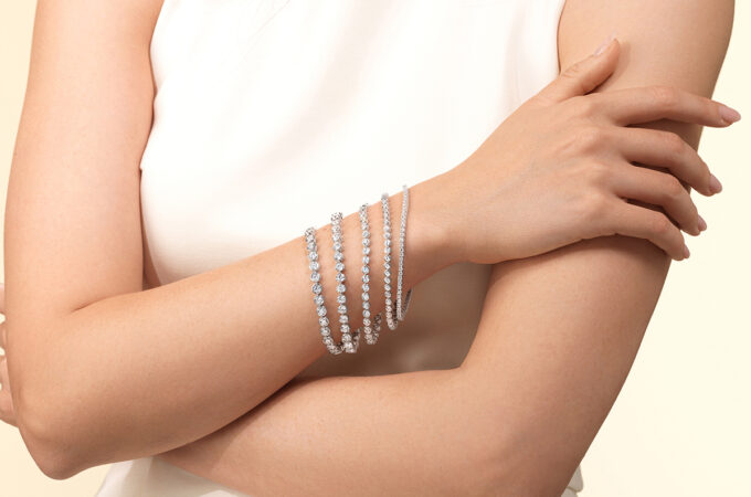 Traveling with Diamonds: Tips for Keeping Your Bracelet Safe
