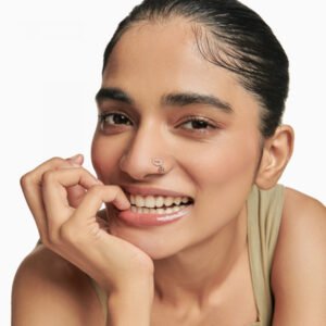 7 Beautiful Nose Pins to Complement Any Look