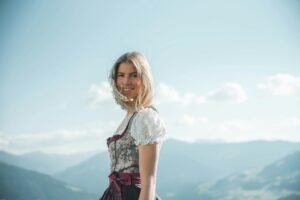 The 48‑Hour Dirndl Playbook: From First Try‑On to Last Dance