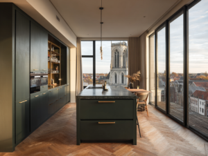 9 Mid Century Modern Kitchens That Still Feel Ahead of Time