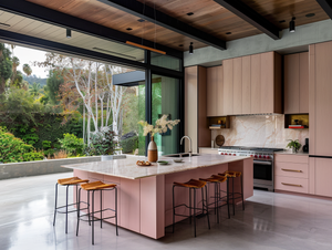 What Type of Wood Should You Use for a Do It Yourself Kitchen Cabinet